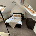 Central & Cozy 3Br Apt - High Chair - Free Parking